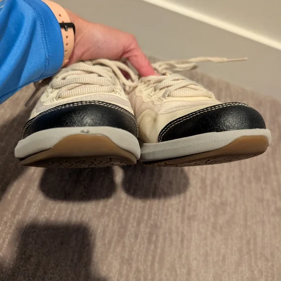 Cobb Hill New Balance Sneakers - Picture 7 of 10